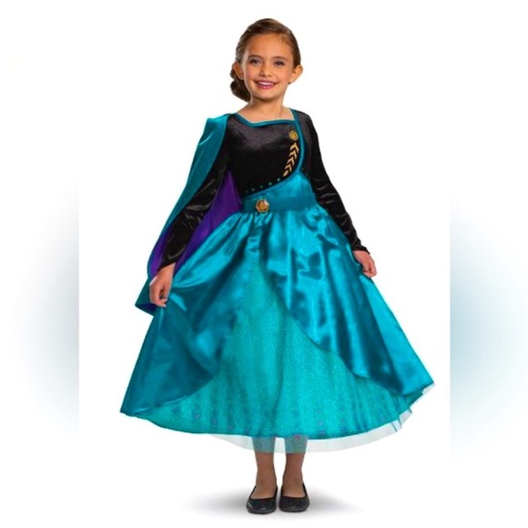 🎃 HALLOWEEN COSTUMES 🎃 FOR THE ENTIRE FAMILY 👻 NEW & GENTLY USED ONCE 👻 - Picture 3 of 16